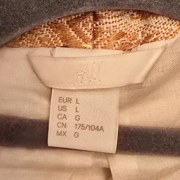 H&M Beige and Gray Jacket - Picture 7 of 7